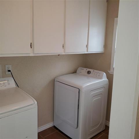 Building Photo - 1409 Archery Ln