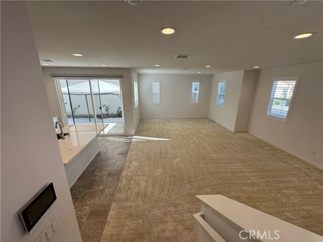 Building Photo - 7018 Aloe Ln