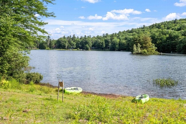 Building Photo - 25 Hilltop Dr