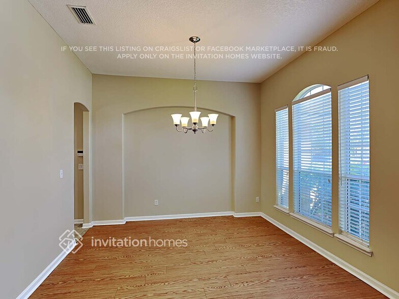 Building Photo - 9564 Maidstone Mill Dr W