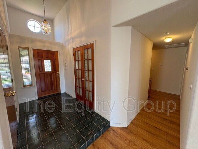 Building Photo - 314 N Virmargo St