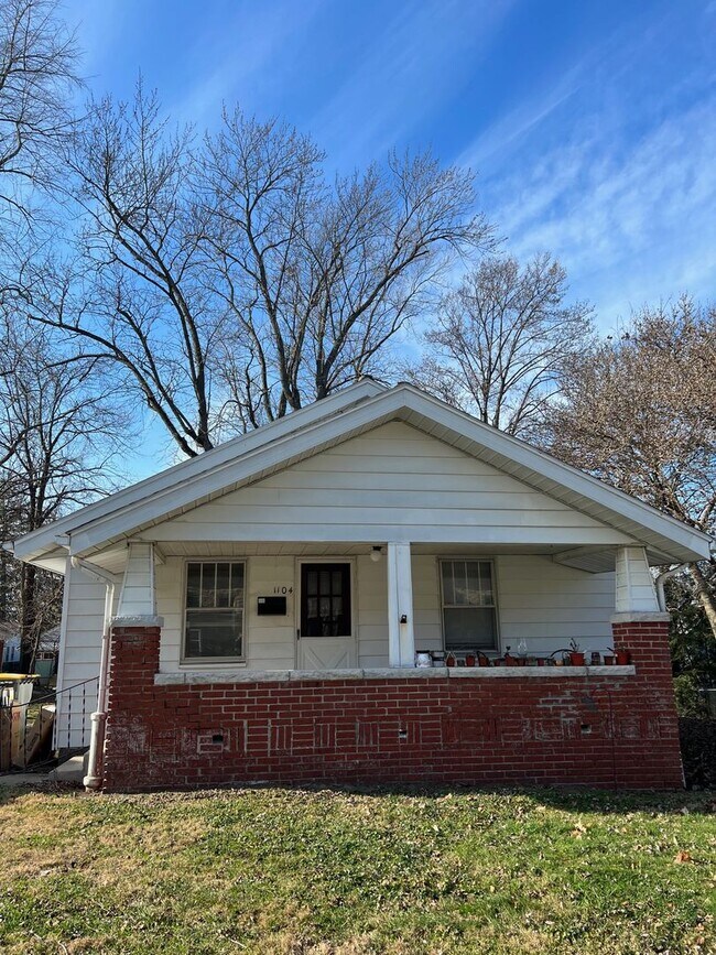 Primary Photo - 4-Bedroom, 3-Bath Bungalow Near Bryan Park