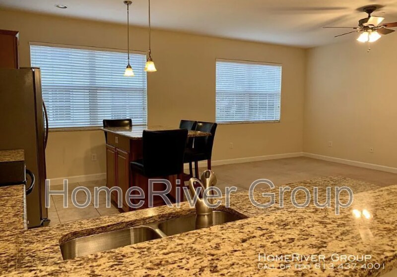 Building Photo - 10144 Arbor Run Dr