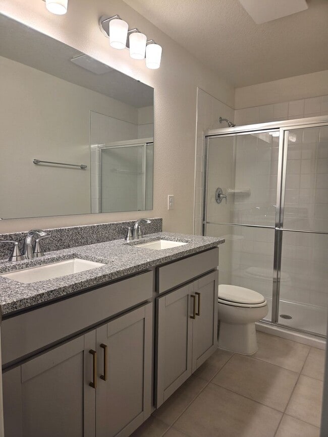 Building Photo - Brand New Townhome in The Sanctuary