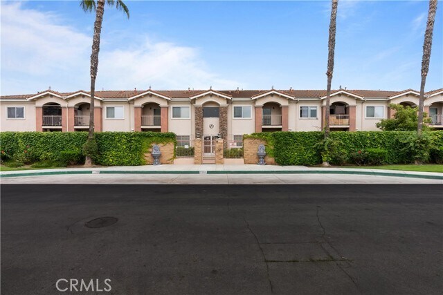 Building Photo - 17888 Alburtis Ave