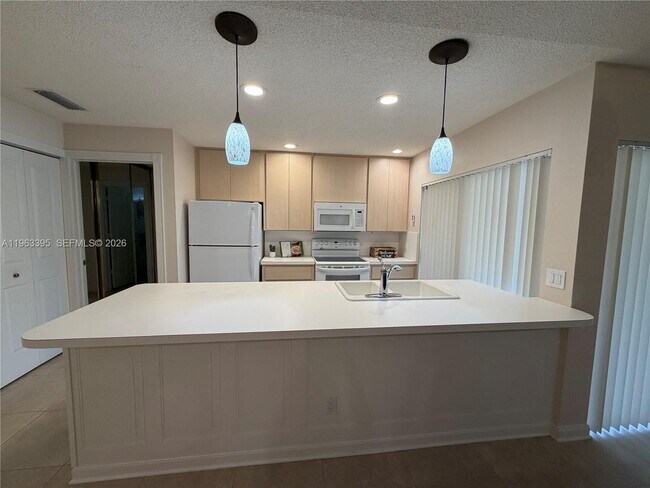 Building Photo - 101 Silverleaf Oak Ct