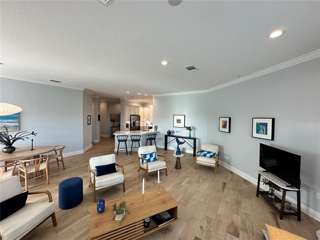 Building Photo - 303 79th St W