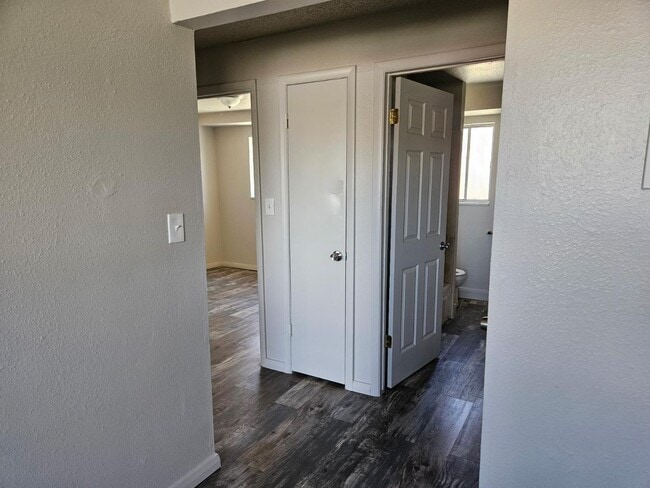 Building Photo - 50 S 200 W