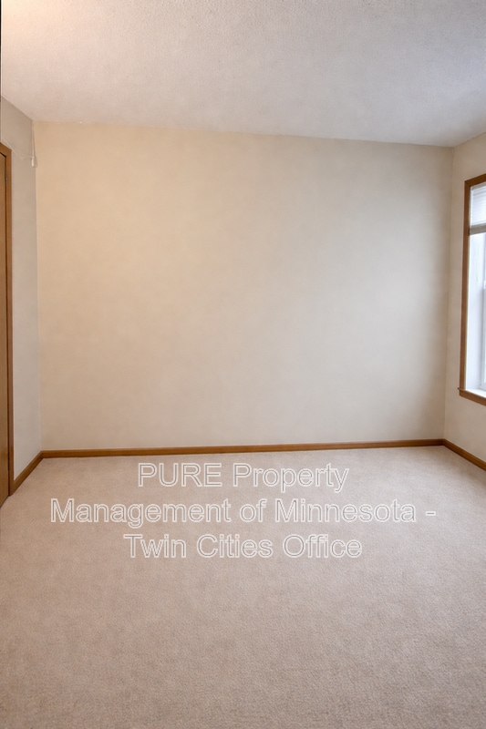 Building Photo - 15626 Float Ct