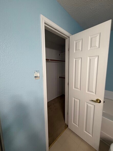 Building Photo - 2521 Ensenada Ln