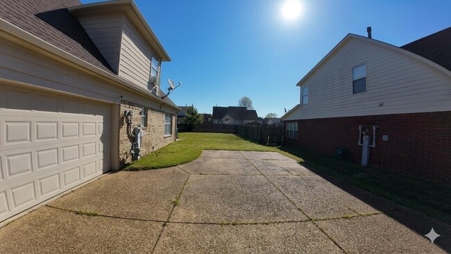 Building Photo - 5428 Gold Leaf Ln