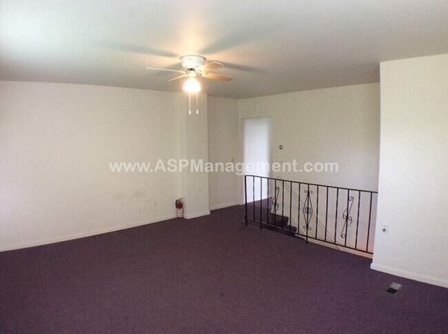 Building Photo - 314 N 200 W