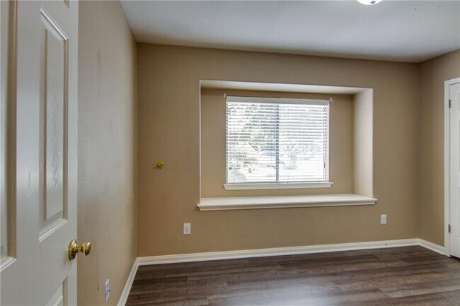 Building Photo - 3007 Rock Rose Pl