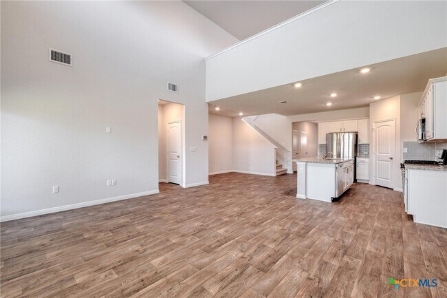 Building Photo - 113 Finley Rae Dr