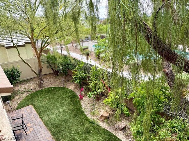 Building Photo - 7025 Solana Ridge Dr