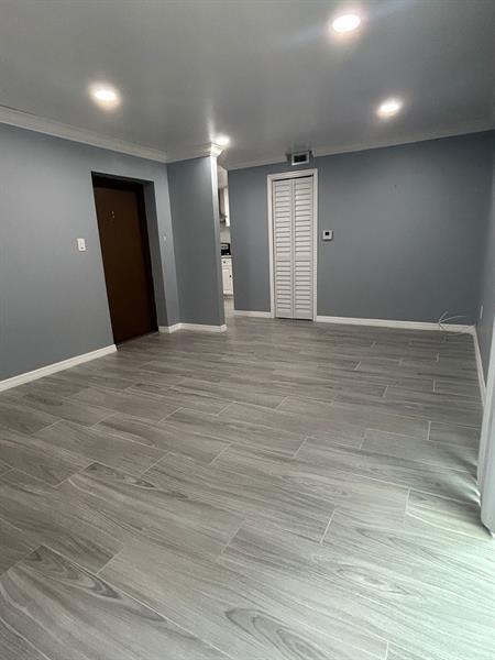 Building Photo - 1313 SW 8th Ct