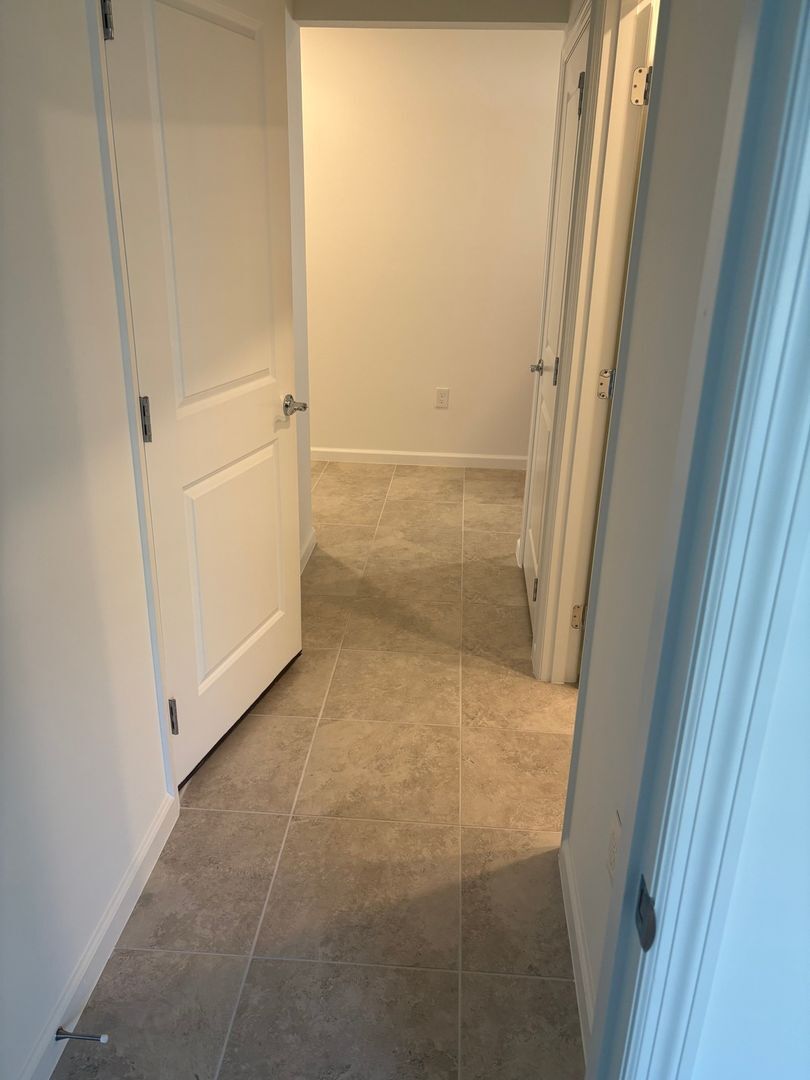 Building Photo - 1173 Caloosa Crk Dr