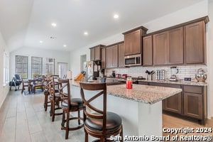 Building Photo - 2721 Barkey Spgs