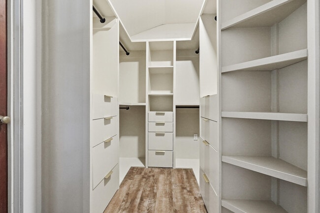 Building Photo - 163 Tim Boland Rd
