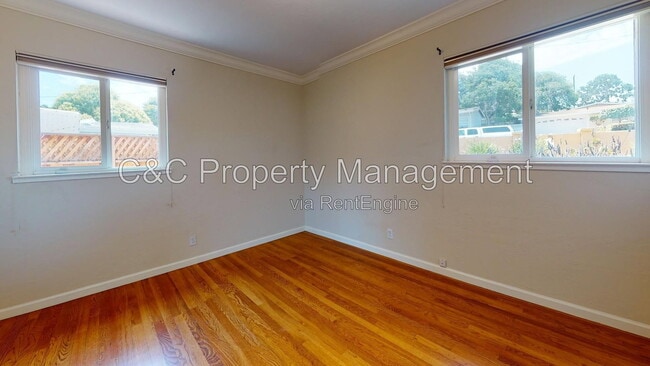 Building Photo - 25 Ralston Dr