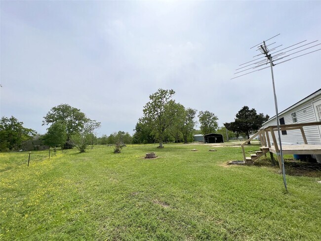 Building Photo - 10125 Needville Fairchilds Rd
