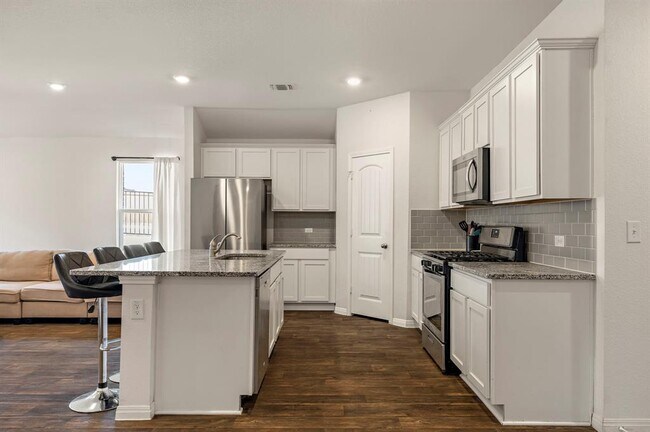 Building Photo - 19601 Abigail Fillmore Rd