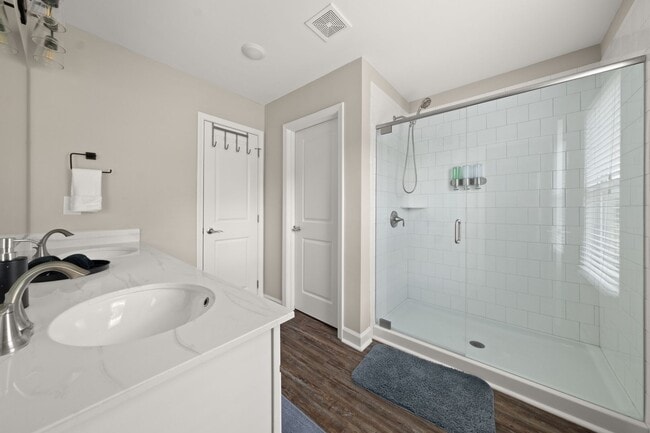 Building Photo - 3604 Silvery Wy