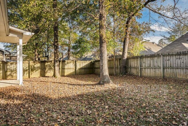Building Photo - 9447 Brook Forest Cir