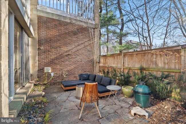 Building Photo - 11531 Hickory Cluster