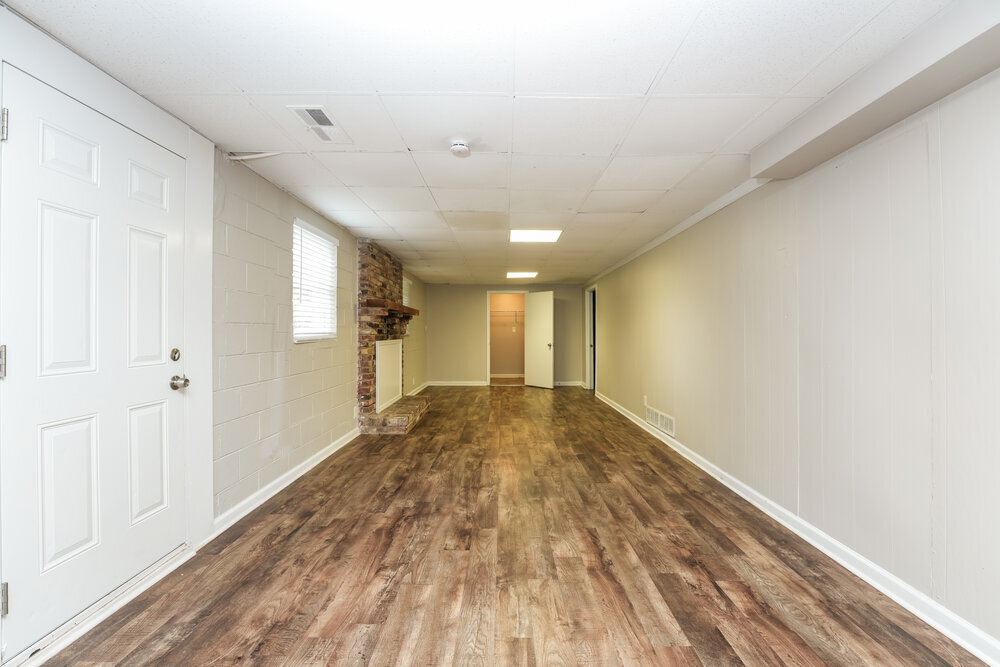 Building Photo - 1228 Weston Dr