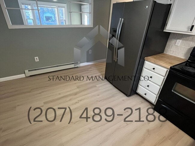 Building Photo - 7 Tardiff St