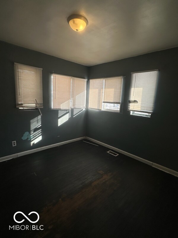 Building Photo - 3710 N Layman Ave