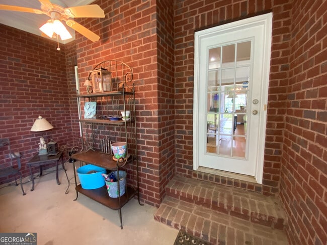 Building Photo - 418 Myrtle Crossing Ln