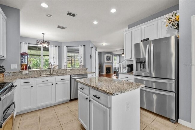 Building Photo - 13909 Eylewood Dr