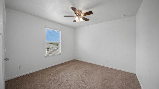 Building Photo - 13092 Greenbriar Dr