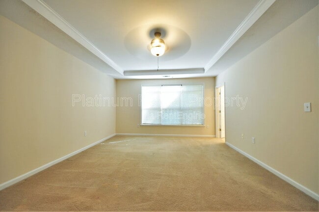 Building Photo - 1032 Whitshire Way