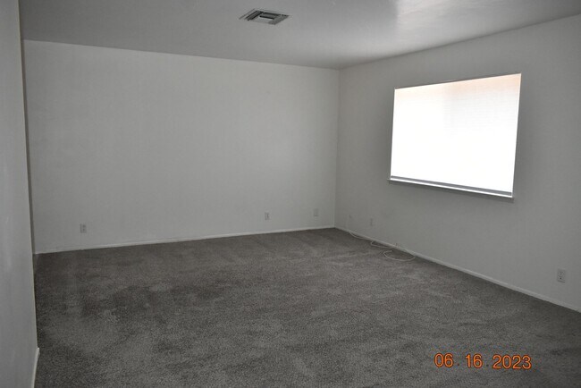 Building Photo - 219 Panamint Ave