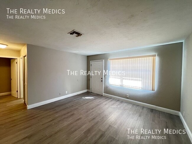 Building Photo - 2095 NW 43rd St