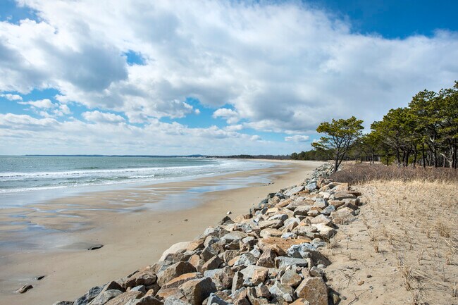 Building Photo - 22 Crescent Surf Rd