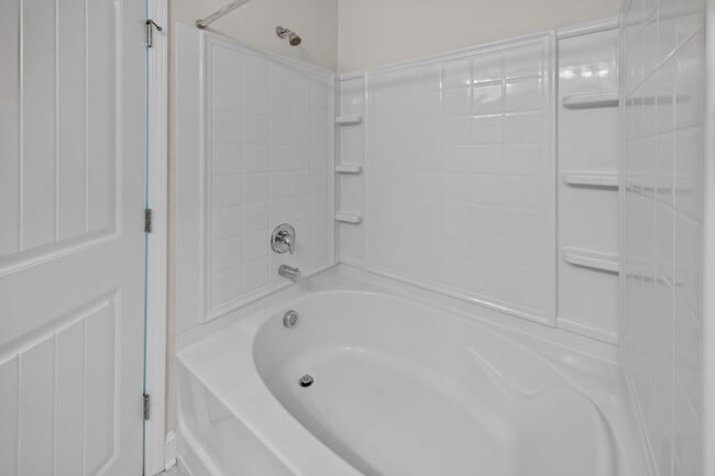 Building Photo - 147 Ainsdale Dr