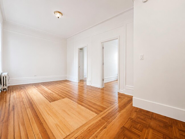 Floorplan - 182 Claremont Avenue