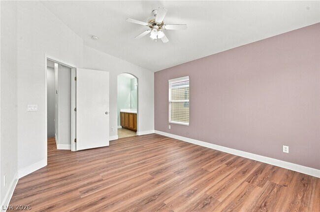 Building Photo - 6060 Allred Pl