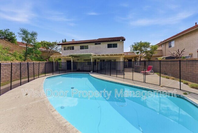 Building Photo - 1500 Aldea Dr