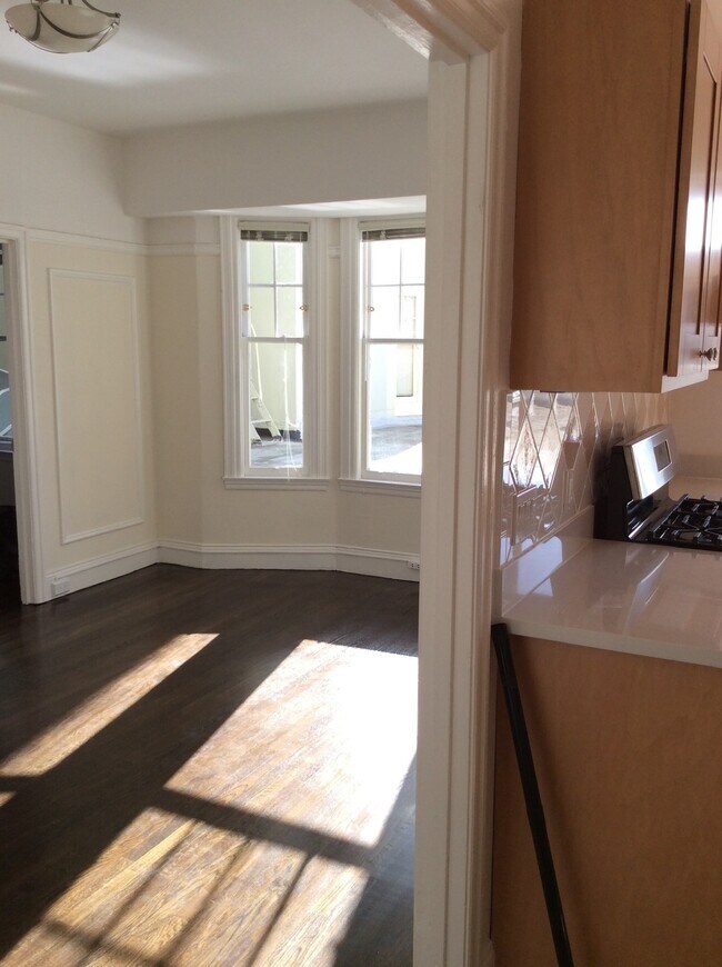 Building Photo - 3600 20th St