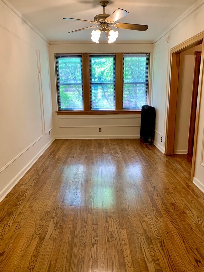 Building Photo - 644 W. Surf