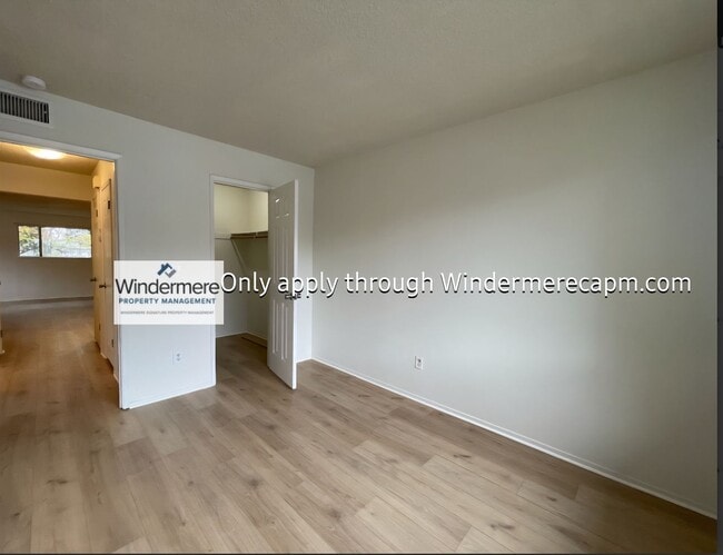 Building Photo - Delightful 2 Bedroom Condo- Available Now! -W/S/T included in rent!