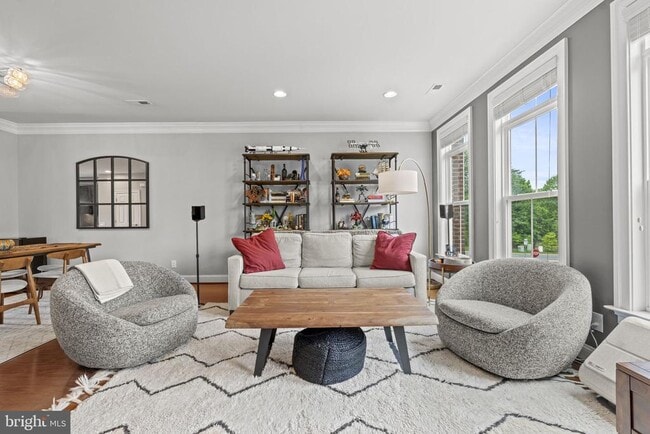 Building Photo - 9618 Stockwell Ln