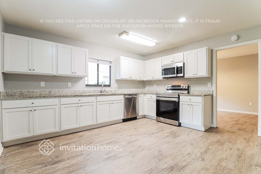 Building Photo - 6212 Eaglebrook Ave