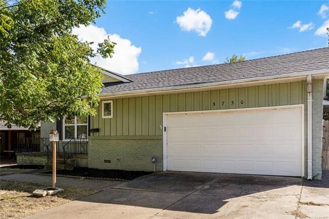 Building Photo - Beautifully Renovated 3-Bed, 2-Bath Home in Midtown Tulsa!