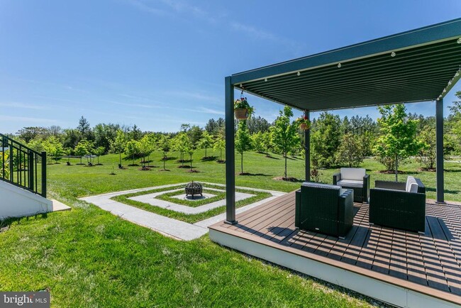 Building Photo - 41355 Tarragon Leaf Dr